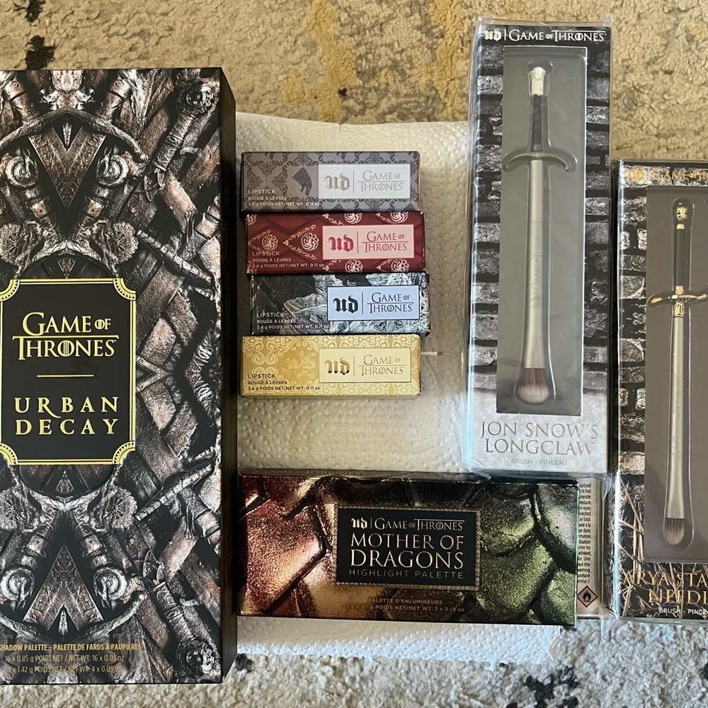 SALE! Urban Decay Game of Thrones Collection